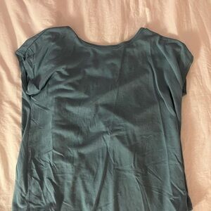 teal short sleeve active top